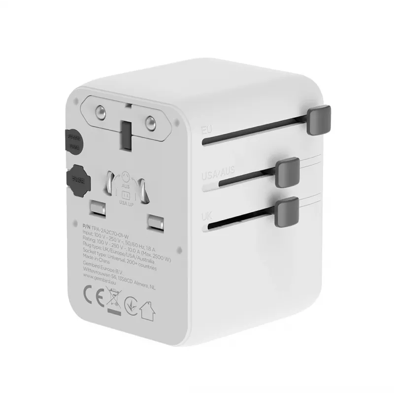 Keliautojų adapteris GEMBIRD TPA-2A3C70-01-W — I tipo kištukas, 3× USB-C (70W), 2× USB-A (18W), 100–250V, baltas