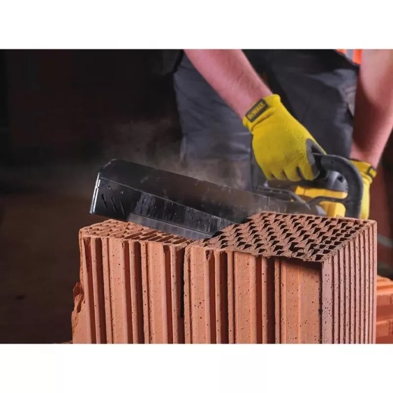 DeWALT DWE397 aligatoriaus pjūklas