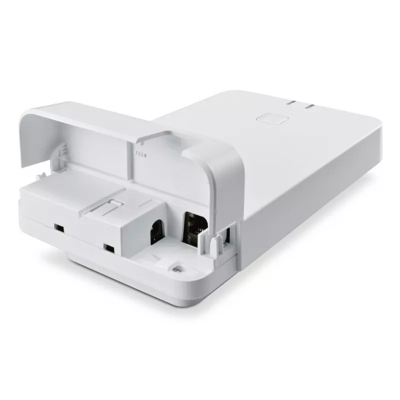 DECT bazinė stotis Gigaset N770 IP Pro – 120 kanalų, HTTPS/SIPS/SRTP/SSL/TLS, viduje 50 m, lauke 300 m, balta