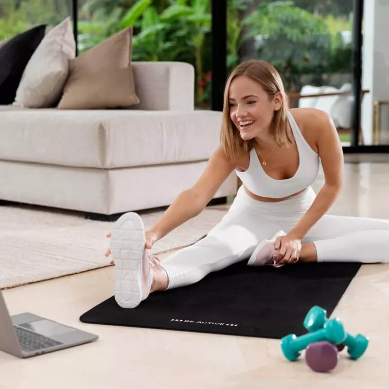 Gimnastikos pratimų kilimėlis Rebel RBA-3151-BK juodas, 1830×610 mm, 15 mm storio