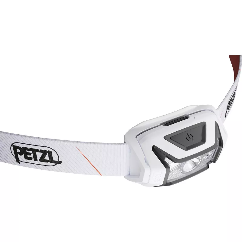 Priekinė lemputė Petzl TIKKA CORE 450 lm balta – Įkraunamas priekinis žibintuvėlis, kompaktiškas apšvietimas be rankų