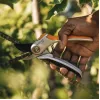 Fiskars 1057168 Plus Metal sodo žirklės Bypass (1057168)
