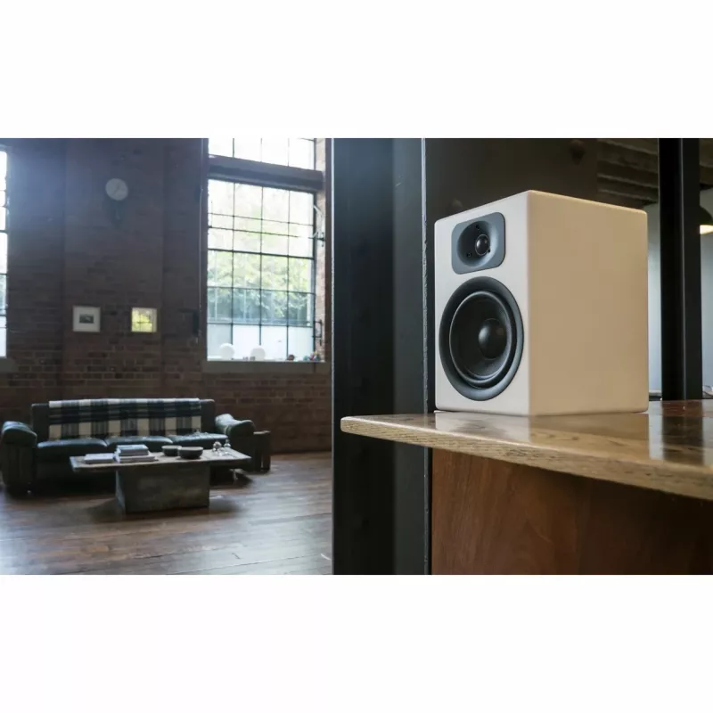 Wavemaster TWO NEO 2.0 Bluetooth švelniai balta mažmeninė