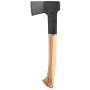 Rankinis kirvis Fiskars Universal AX N10 1051143 – lengvas ir patvarus dizainas