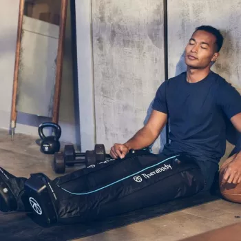 Therabody RecoveryAir pneumatinė kojų kompresijos sistema