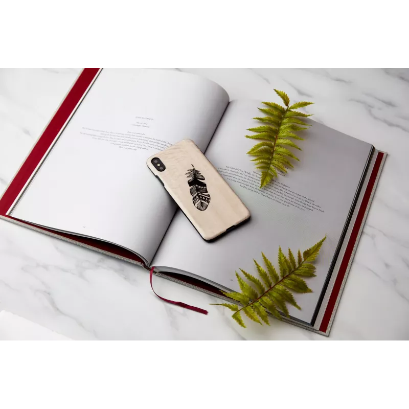 Dėklas iPhone X/XS Indian black – medinis ir polikarbonatinis apsauginis