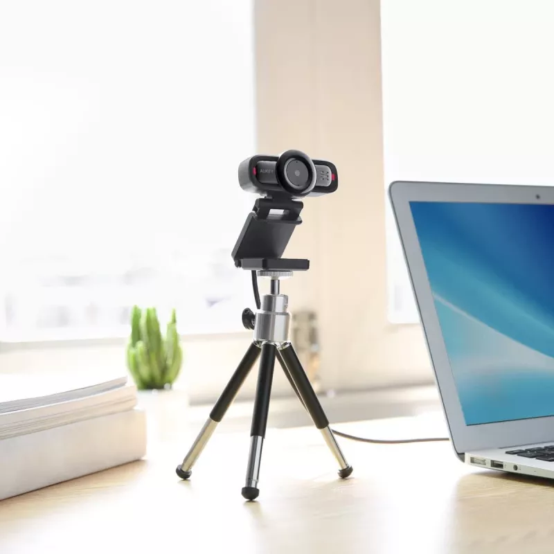 Webkamera AUKEY PC-LM3 2 MP 1920 x 1080 pikselių USB 2.0 Juoda