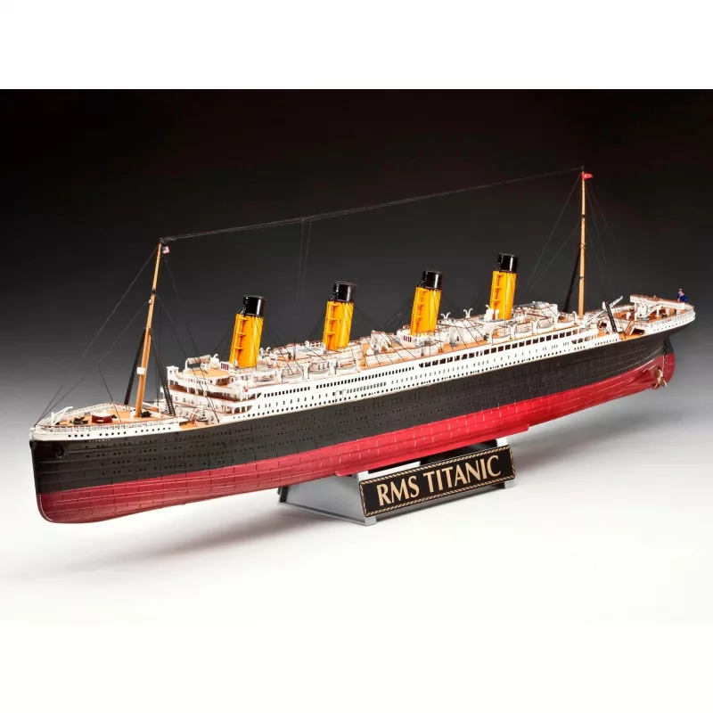Revell 1:400 Rinkinys Dovanų 100 Metų Titanikas (Specialus Leidimas) Rv05715