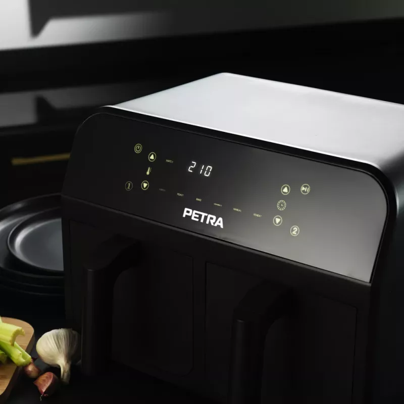 Oro gruzdintuvė Petra PT4750BLKVDEEU7, dviejų kamerų, 3,7 L, juoda