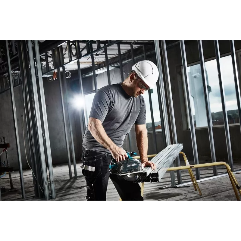 Nešiojamas diskinis pjūklas Makita DCS553Z 15 cm juodas, mėlynas 4200 RPM