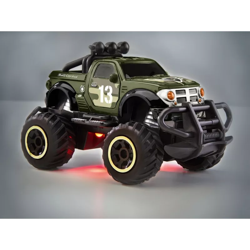 Valdomas automobilis Revell Field Hunter