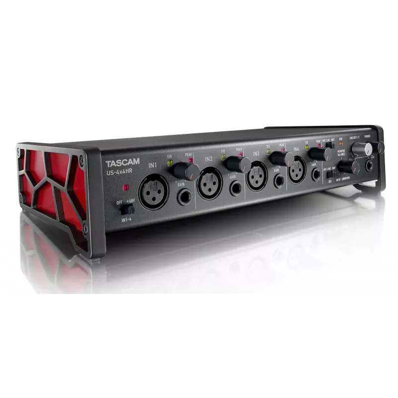 Garso sąsaja Tascam US-4X4HR – 4x XLR kombinuoti, 4 analoginiai išėjimai, 56 dB mikrofono stiprintuvas, 192 kHz, USB 2.0, stalinis, juoda