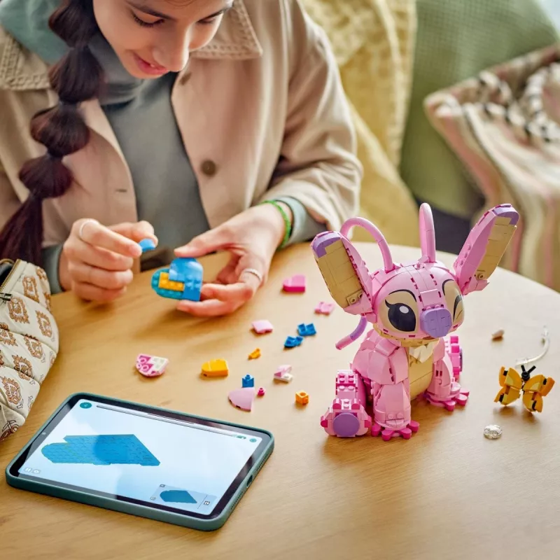 LEGO Disney kolekcinis mini modelis Andzia Angel 43257 — 784 detalės, 250 mm aukštis, nuo 9 metų