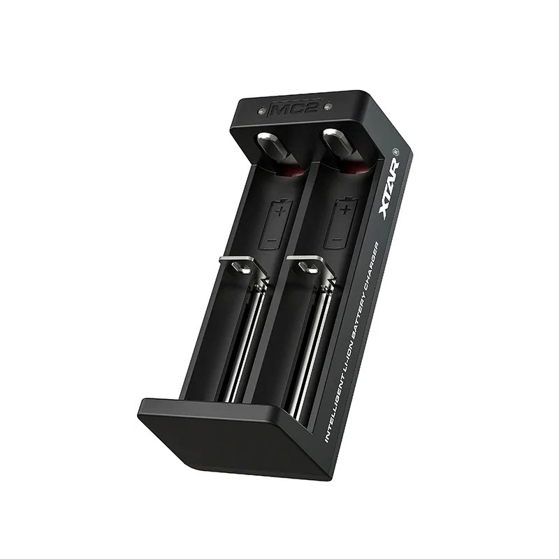 XTAR dviejų lizdų Li-Ion akumuliatorių įkroviklis 18650 elementams, USB-C įvestis, juodas, LED indikatoriai