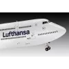 Replė Revell Boeing 747-8 Lufthansa nauja dažymo schema