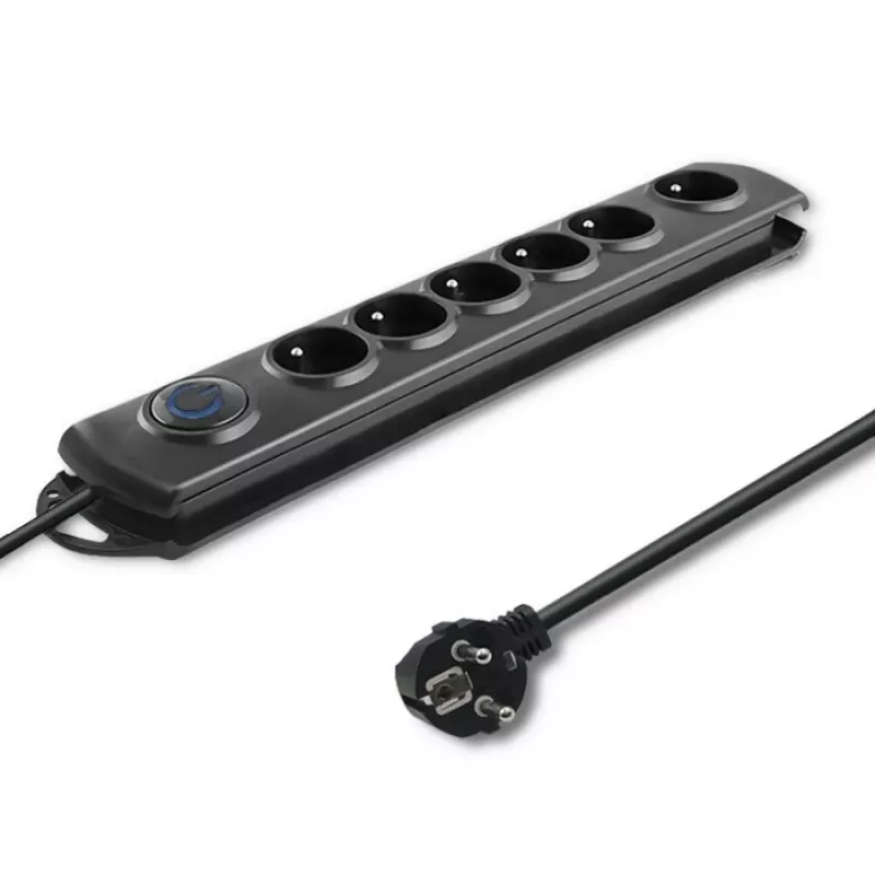 Qoltec 50112 apsauginis įtampos filtras 6 lizdai 230V 3m juodas