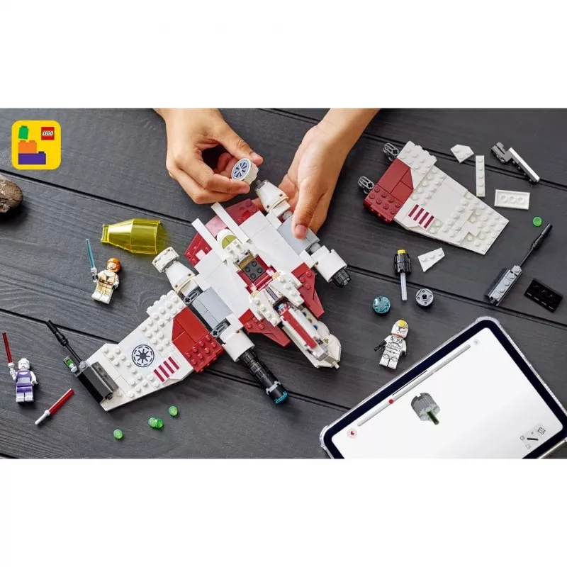 LEGO Star Wars V-19 Torrent Fighter 75432 statybinis rinkinys — 567 dalių, 3 minifigūrėlės, demonstravimo ir žaidimo modelis