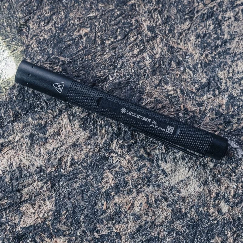 Ledlenser P4 LED rašiklio formos žibintuvėlis, juodas