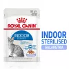 Šlapias kačių ėdalas Royal Canin Indoor Sterilized 85 g pakuotė – suaugusioms sterilizuotoms katėms, paukštienos skonis, dėžutė 12 x 85 g