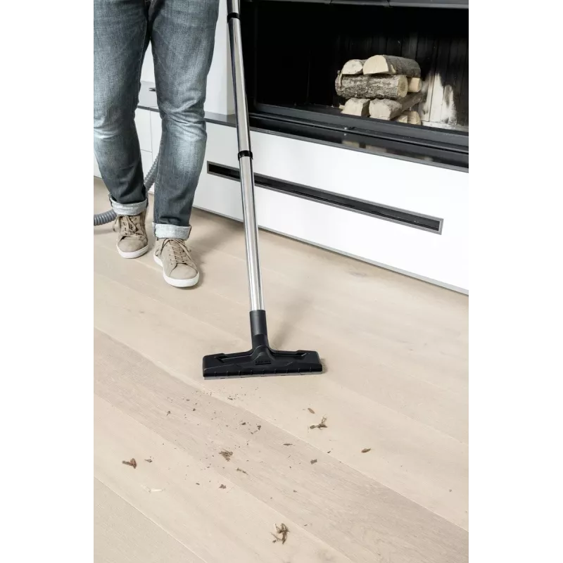 Sausas dulkių siurblys Karcher AD 4 Premium — 17 L, 600 W, be maišelio, metalinė žarna, chromuotas vamzdis