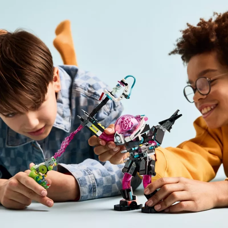 LEGO 71495 Mateo vs. Cyberbrain Mech – statybinis žaislas su minifigūrėlėmis ir pastatomu mech