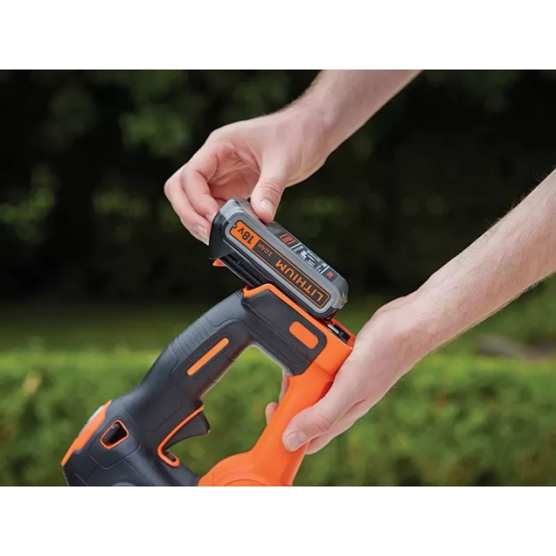 Akumuliatorinis gyvatvorių žirklių pjūklas Black & Decker GTC18452PC