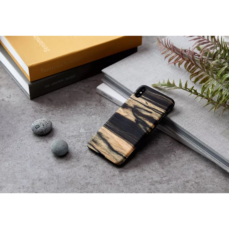 Dėklas iPhone XS Max man and wood — baltas juodmedis