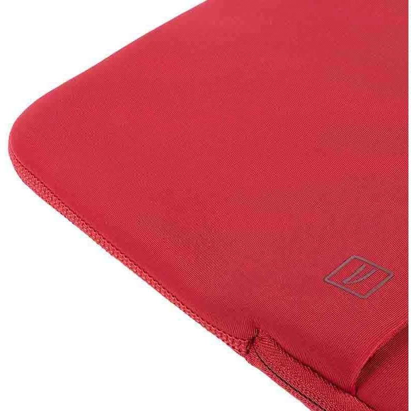 TUCANO Top Second Skin 40,60 cm 16 Red Notebook to 16 BFTMB16-R