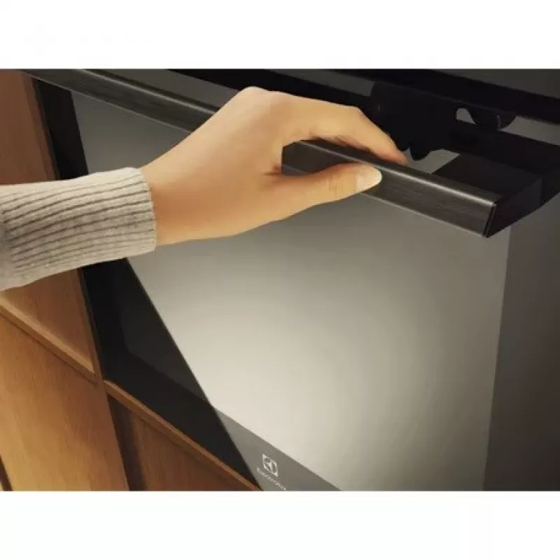 Įmontuojama elektrinė orkaitė Electrolux LOE8H39Z – 72 L, pirolizė, konvekcija, grilis, TFT ekranas, A+