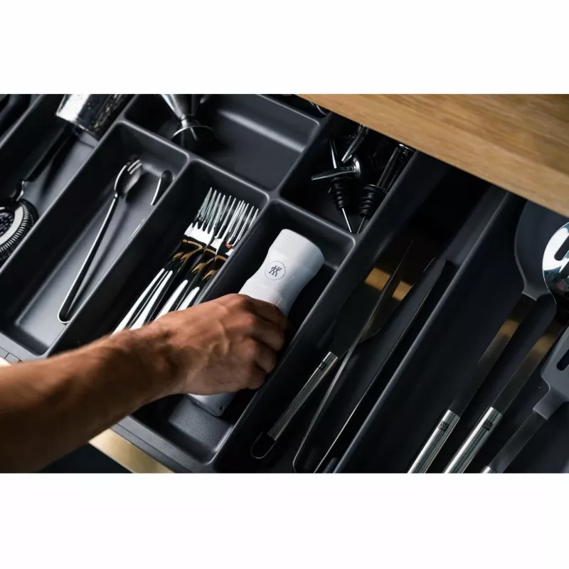 Vakuuminis siurblys ZWILLING FRESH & SAVE baltas, baterija 3,7V, MicroUSB įkrovimas, 190×50×50 mm, 330 g