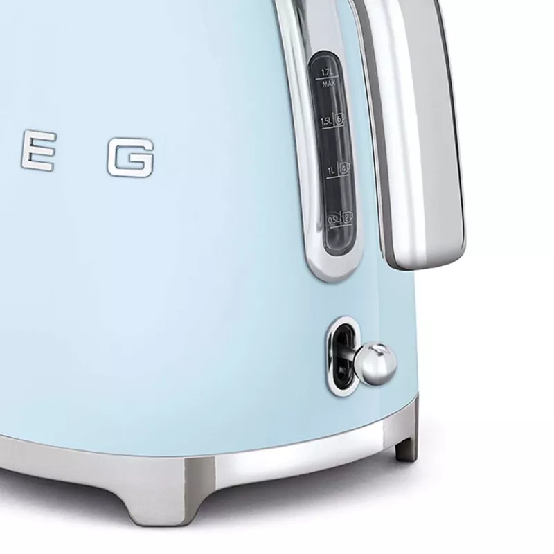 SMEG mėlynas pastelinis virdulys KLF03PBEU