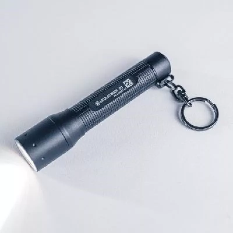 Ledlenser P3 žibintuvėlis, juodas