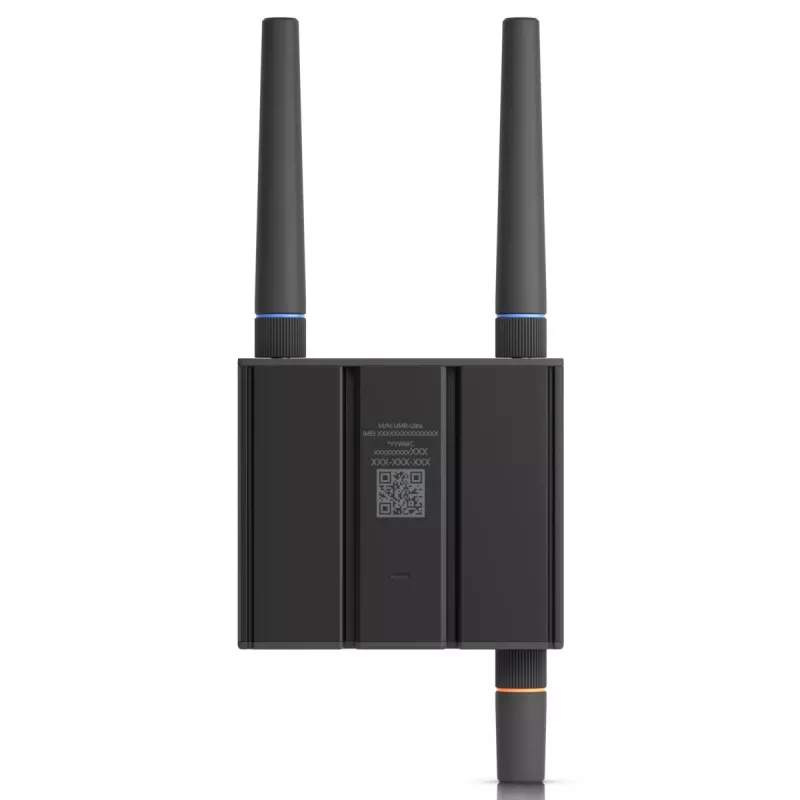 Maršrutizatorius koriniam tinklui Ubiquiti UMR-Ultra – 4G LTE, NanoSIM, 2,4 GHz Wi‑Fi (802.11g), 2x RJ‑45, 3 išorinės SMA antenos, 5–30 V DC
