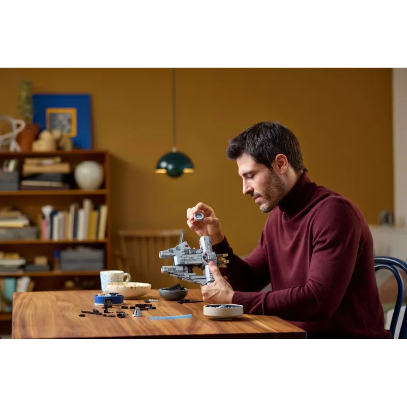 LEGO Star Wars 75375 Millennium Falcon konstruktorius, 921 detalė, 18+, 190×240×130 mm