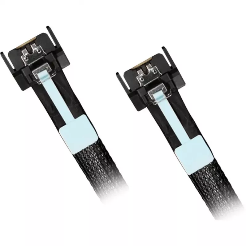 Prievadų adapteris ICY BOX MB413L-B – MCIO 8i SFF-TA-1016 į 2× MCIO 4i SFF-TA-1016