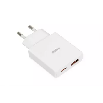 iBox ILUC43W universalus mobiliojo įrenginio kroviklis baltas AC vidaus