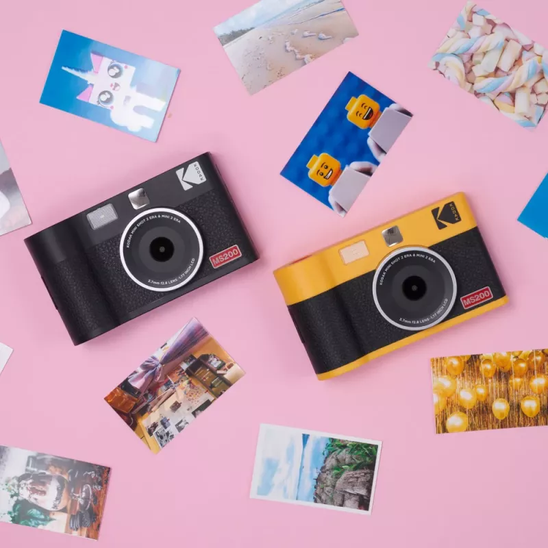 Momentinė kamera Kodak Mini Shot 2 Era – nešiojama momentinė nuotraukų kamera su įmontuotu spausdintuvu, juoda