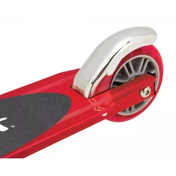 Paspirtukas Razor S Kids – metalinis rėmas, nuo 5 metų, juodas/raudonas, 2.43 kg