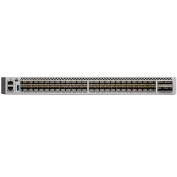 Cisco Catalyst 9500-48Y4C-E valdomas L2/L3 tinklo jungiklis, 48 prievadų 1/10/25+ GbE, 4 prievadų 40/100 GbE, Essential licencija