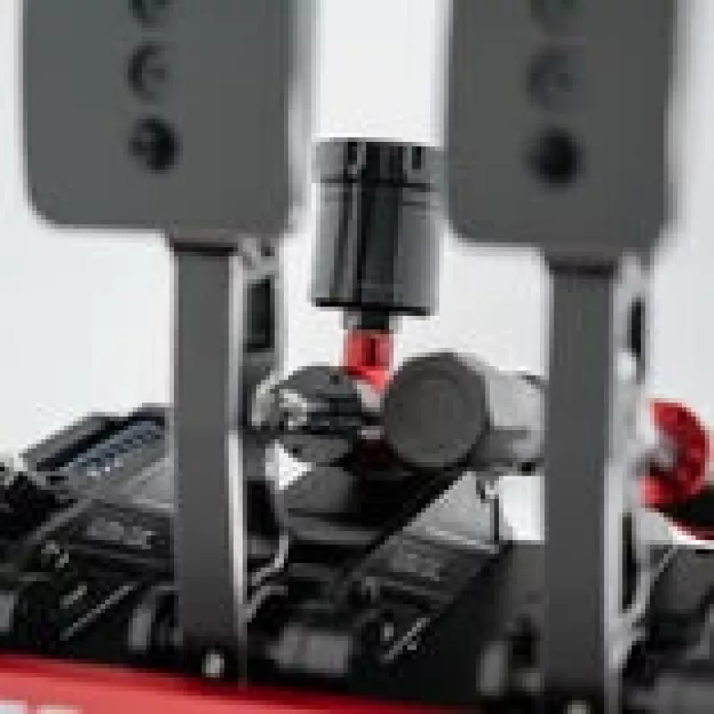 Pedalų rinkinys Simagic P1000-RS Juodas su apkrovos celės stabdžiu, modelis S305