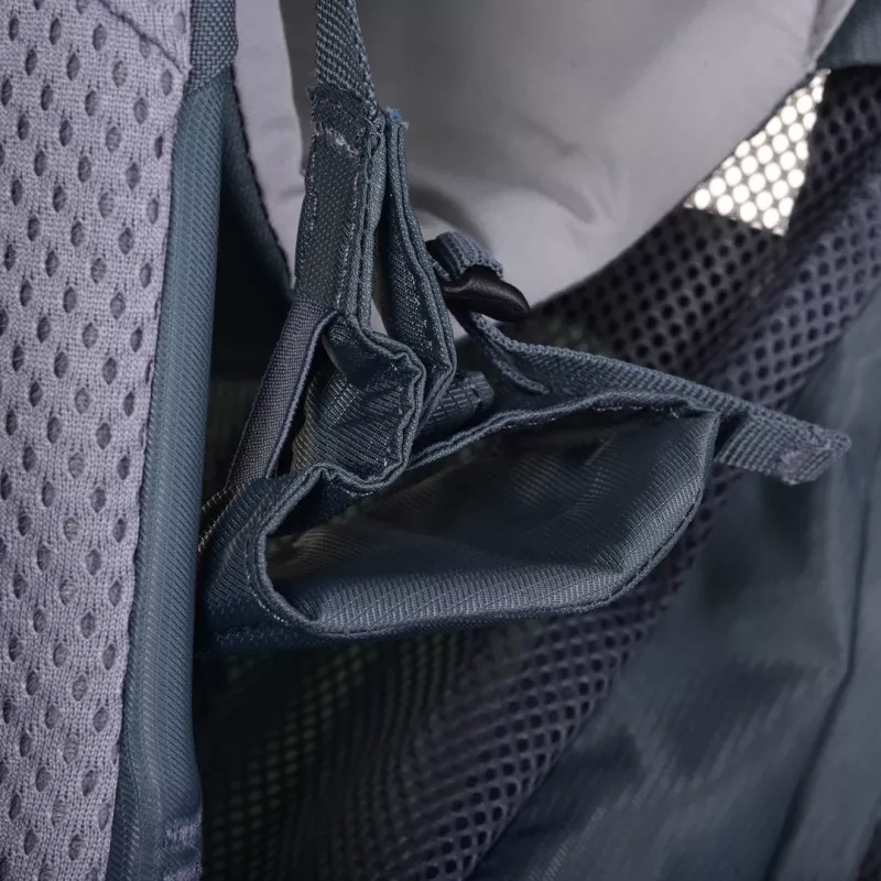 Nešiojamoji kuprinė vaikui Deuter Kid Comfort Active
