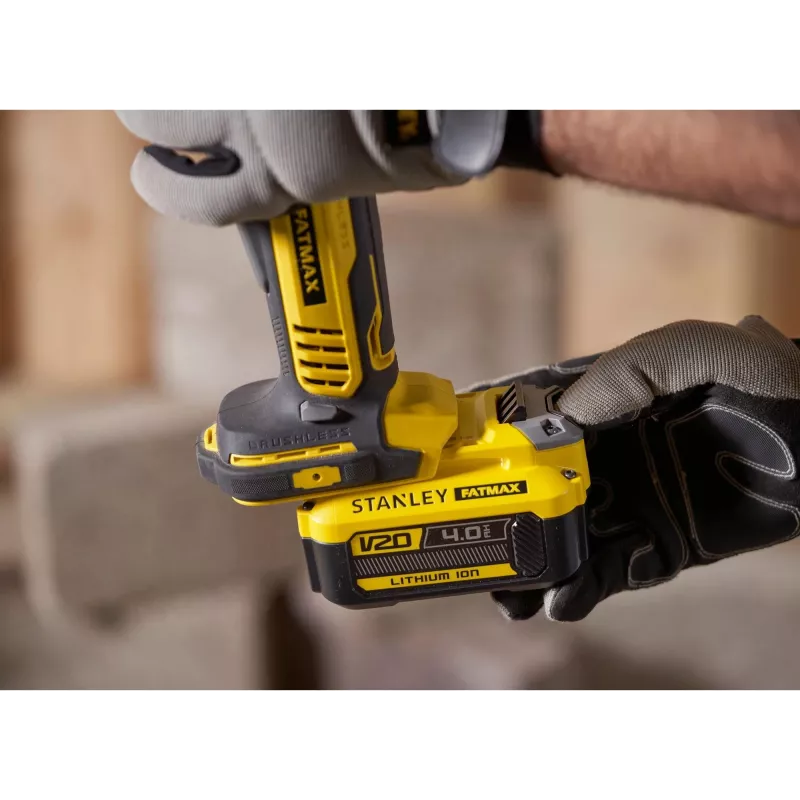 BLACK & DECKER 18V V20 125mm bešepetėlis kampinis šlifuoklis SFMCG700B-XJ