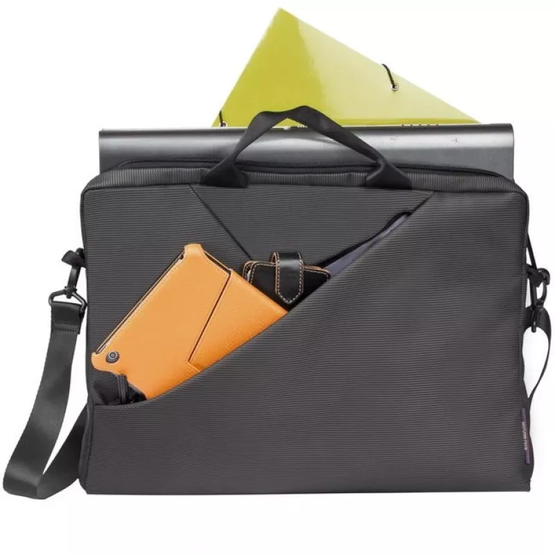 Porteris Rivacase 8730 39,6 cm (15,6 colio) juodas