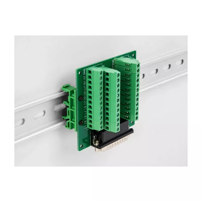 DeLOCK D-Sub HD 44 kontaktų moteriškas į terminalų bloką DIN bėgeliui 84mm x 86mm x 30mm