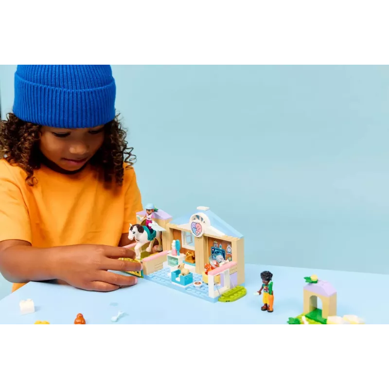 LEGO FRIENDS 42696 Gyvūnų veterinarinė klinika