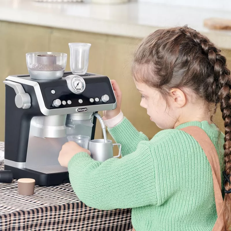 DeLonghi Barista kavos aparatas – vaikiškas žaislas buičiai