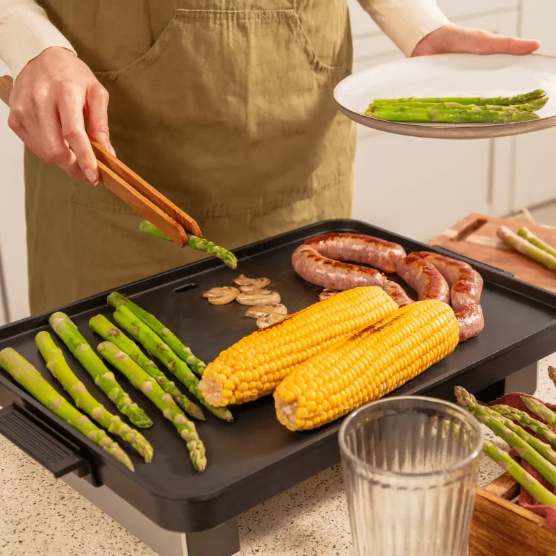 Elektrinė kaitlentė Table Grill Magnet 1800, 1.800 W, juoda/sidabrinė