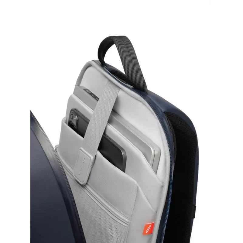 Kuprinė XD Design ANTI-THEFT Bobby Edge Navy P/N: P706.2505