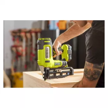 Ryobi 16G vinių kalstuvas