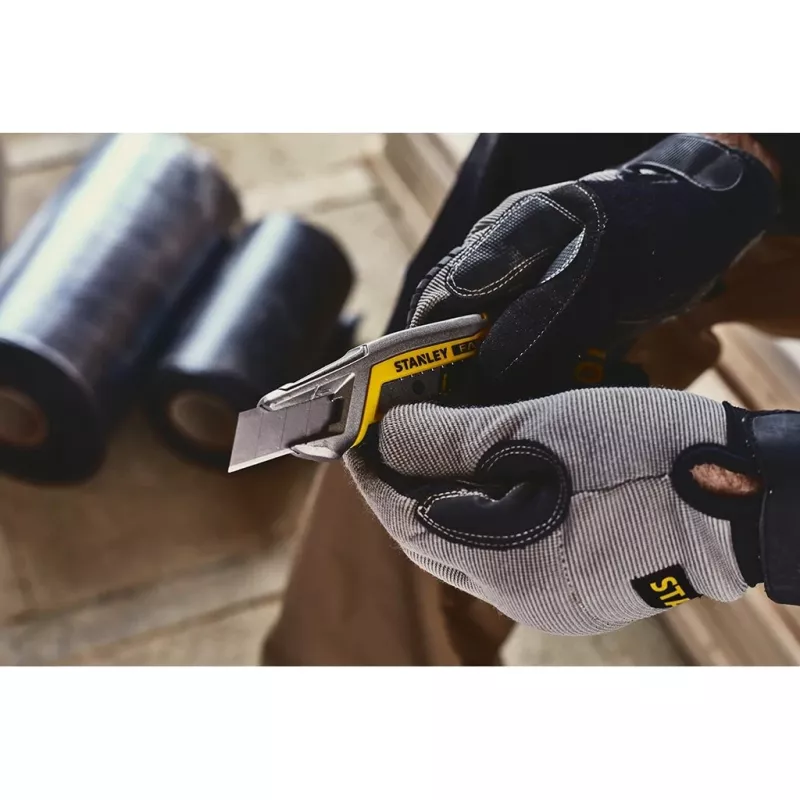 Pjovimo peilis Stanley FATMAX FMHT10594-0 juodas nerūdijantis plienas geltonas 18 mm plotis 165 mm ilgis